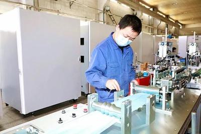 跨界戰(zhàn)“疫” 航天硬核技術(shù)賦能，“六院造”口罩機(jī)研發(fā)紀(jì)實(shí)