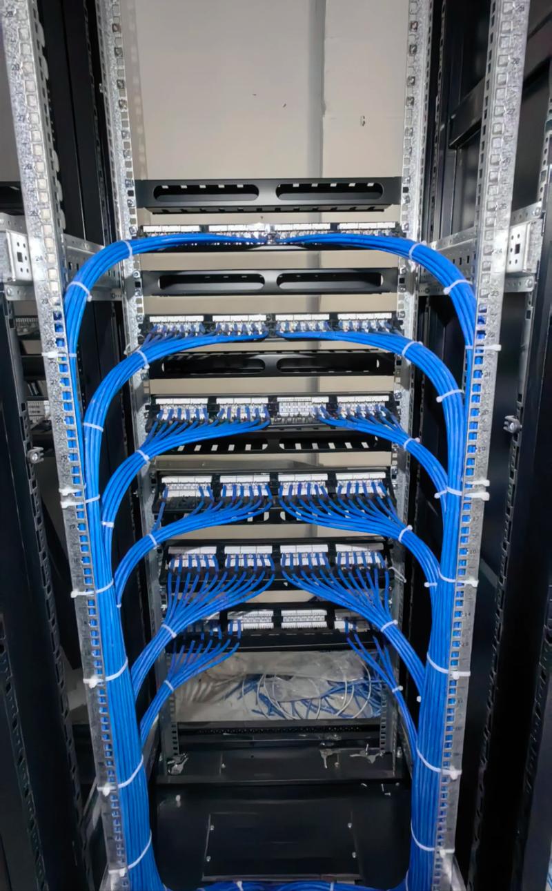 南昌智能化弱電工程 網(wǎng)絡(luò)綜合布線、安防監(jiān)控與計算機(jī)網(wǎng)絡(luò)的集成設(shè)計與施工